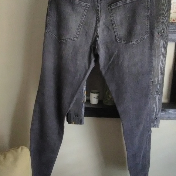 ⭐SOLD⭐Black skinny jeans - Picture 13 of 16